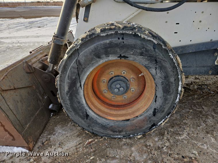 image for item EB1325 1999 Bobcat 873 skid steer loader