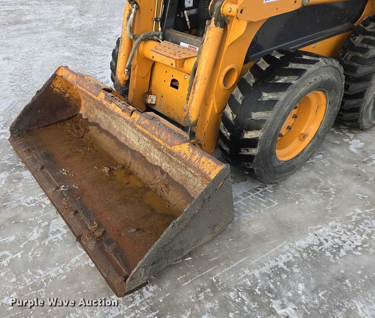 image for item EB1326 2006 Case 430 skid steer loader