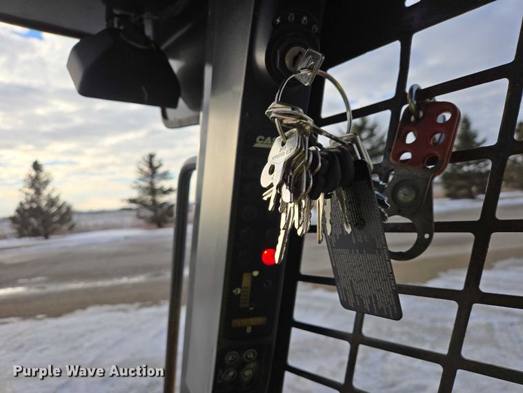 image for item EB1326 2006 Case 430 skid steer loader