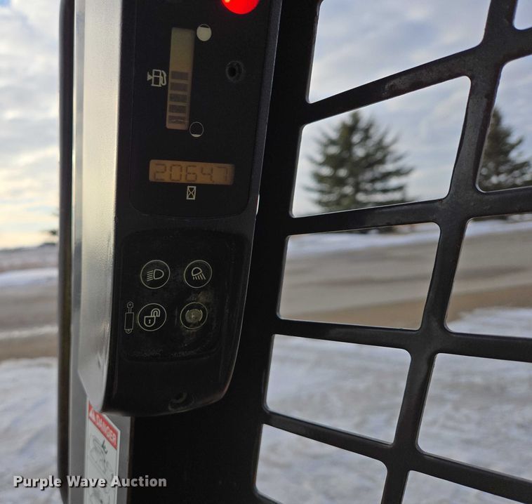 image for item EB1326 2006 Case 430 skid steer loader