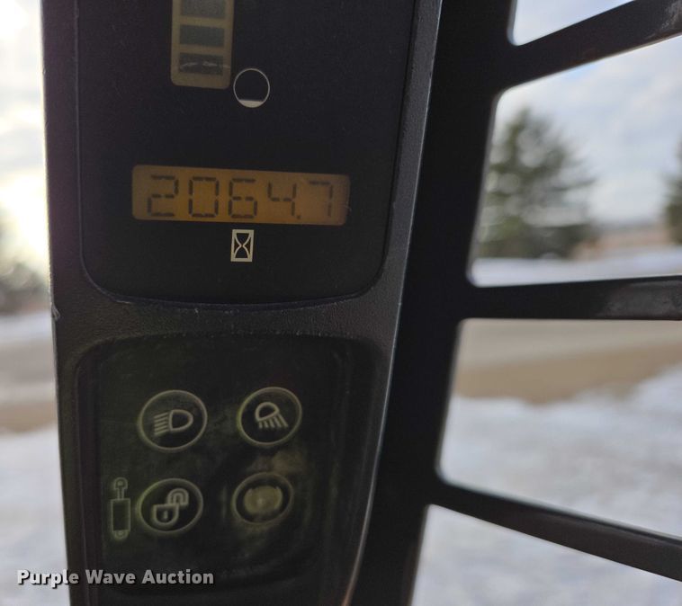 image for item EB1326 2006 Case 430 skid steer loader