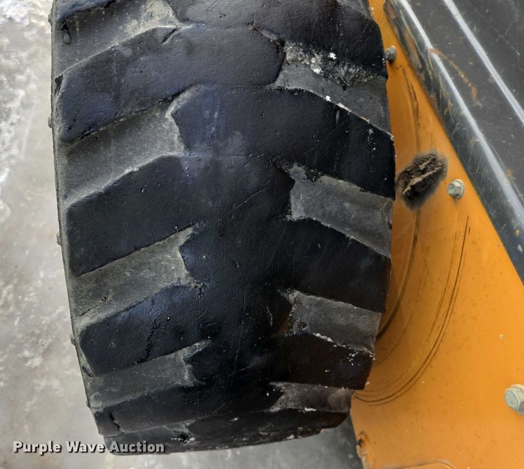 image for item EB1326 2006 Case 430 skid steer loader