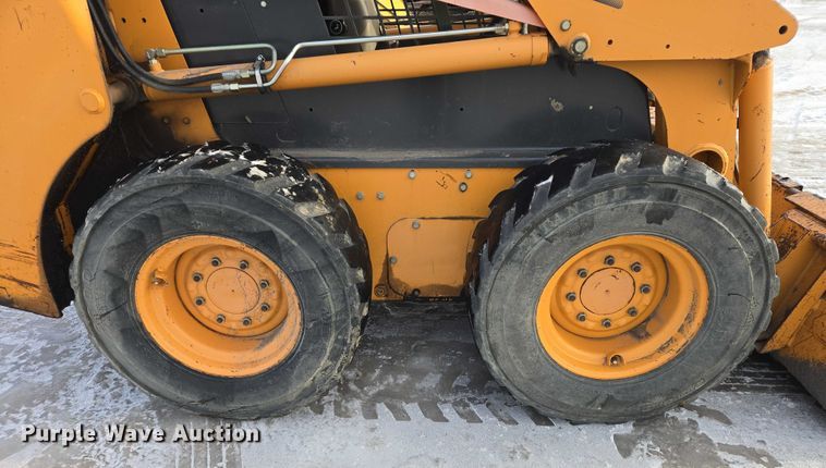 image for item EB1326 2006 Case 430 skid steer loader