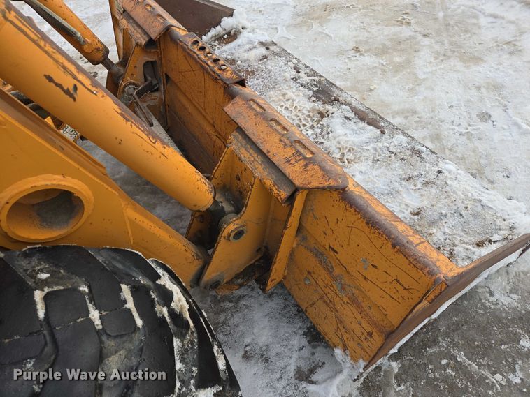 image for item EB1327 2005 Case 430 skid steer loader