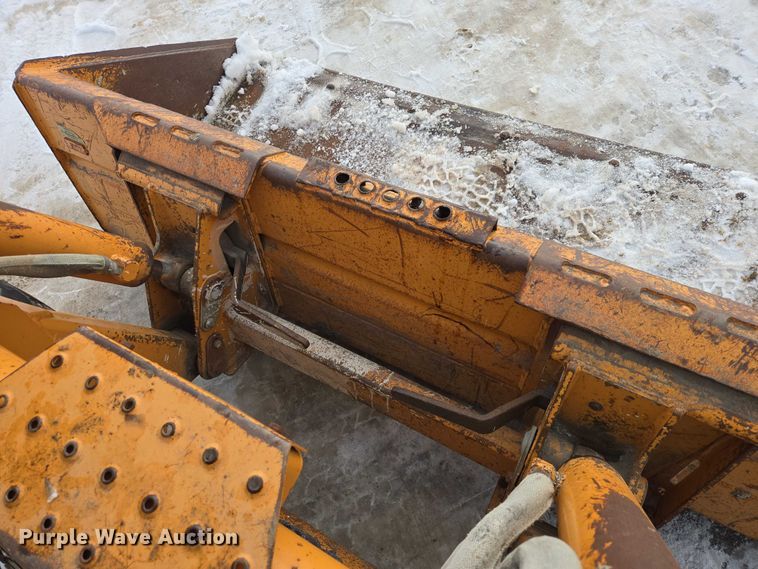 image for item EB1327 2005 Case 430 skid steer loader