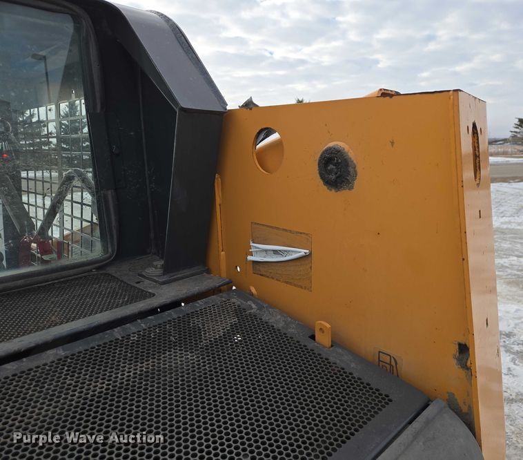 image for item EB1327 2005 Case 430 skid steer loader