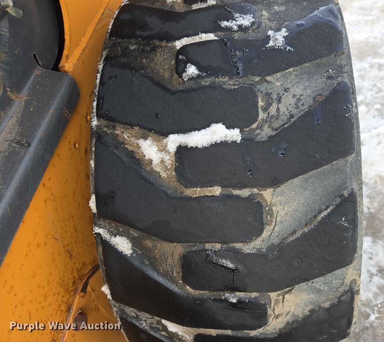 image for item EB1327 2005 Case 430 skid steer loader