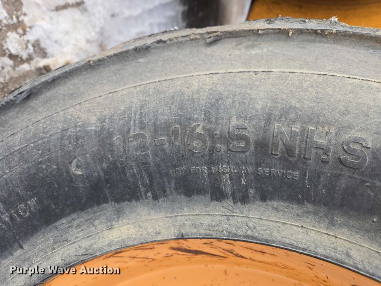 image for item EB1327 2005 Case 430 skid steer loader