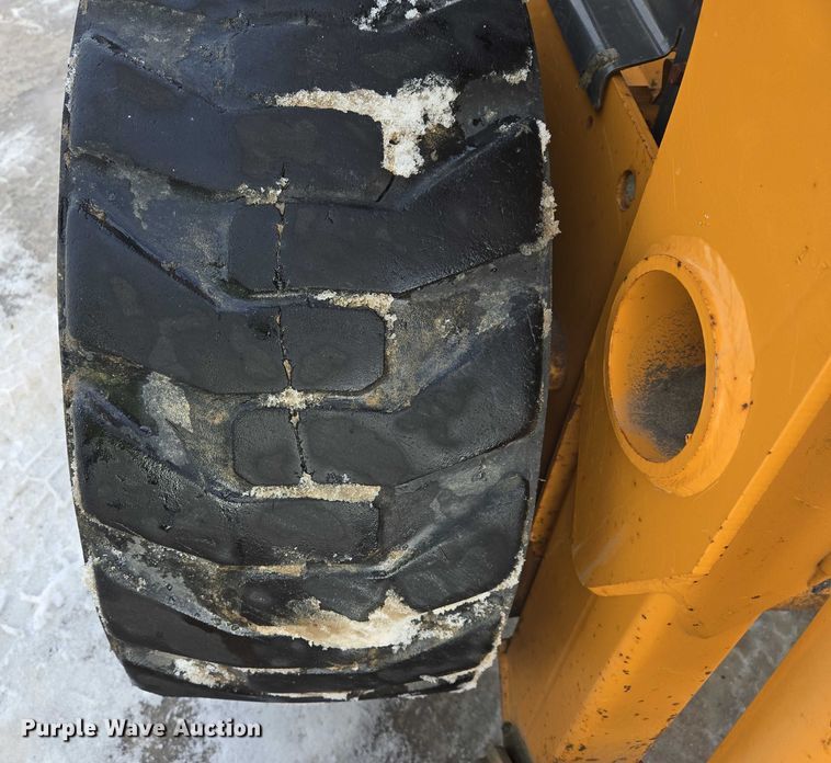 image for item EB1327 2005 Case 430 skid steer loader