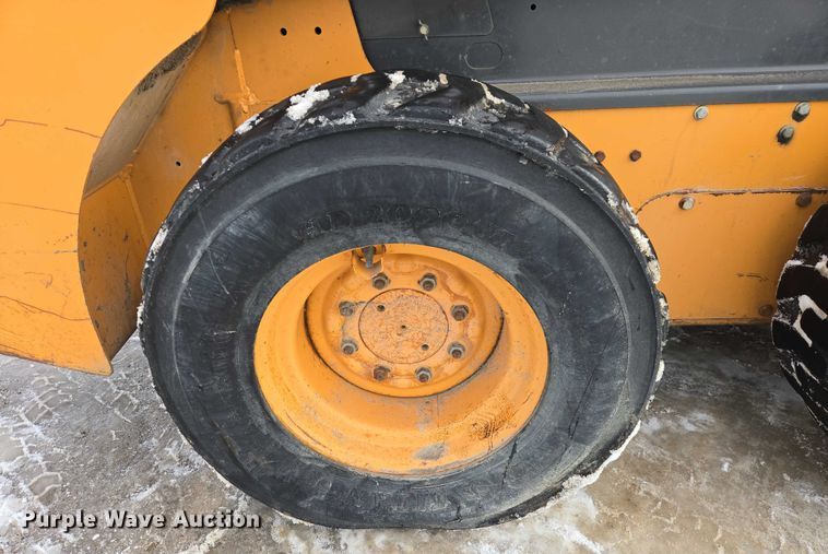 image for item EB1327 2005 Case 430 skid steer loader