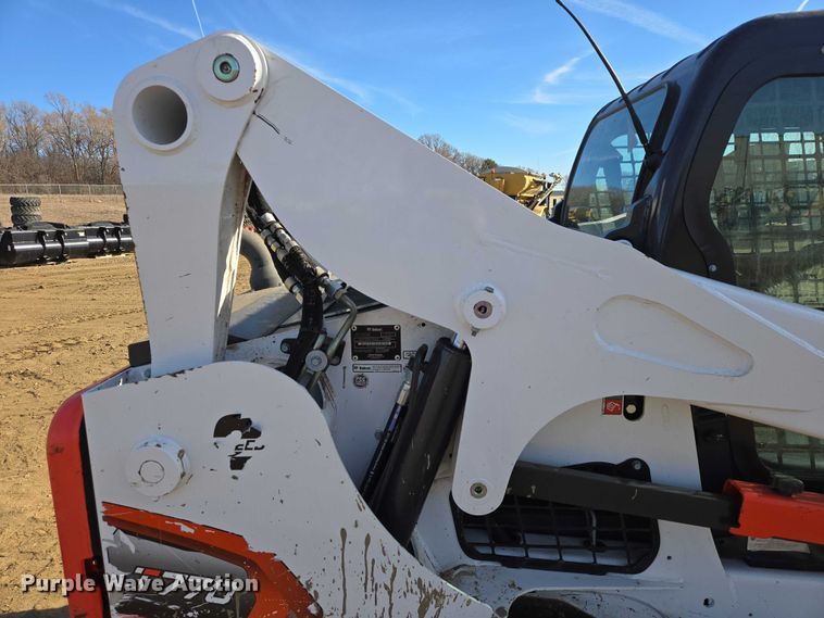 image for item EB1329 2024 Bobcat T770 tracked skid steer loader