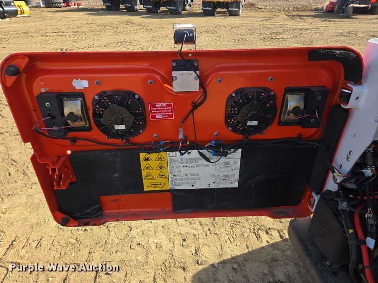 image for item EB1329 2024 Bobcat T770 tracked skid steer loader