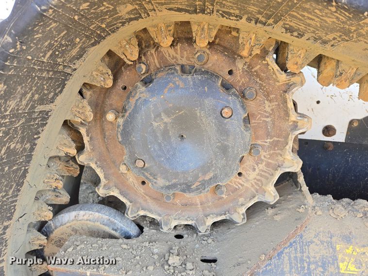 image for item EB1329 2024 Bobcat T770 tracked skid steer loader