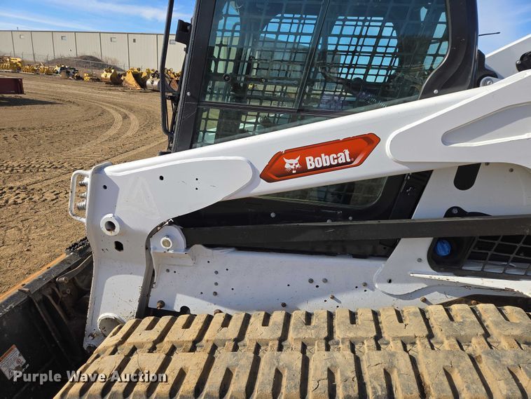 image for item EB1330 2024 Bobcat T770 tracked skid steer loader