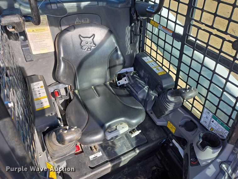 image for item EB1330 2024 Bobcat T770 tracked skid steer loader