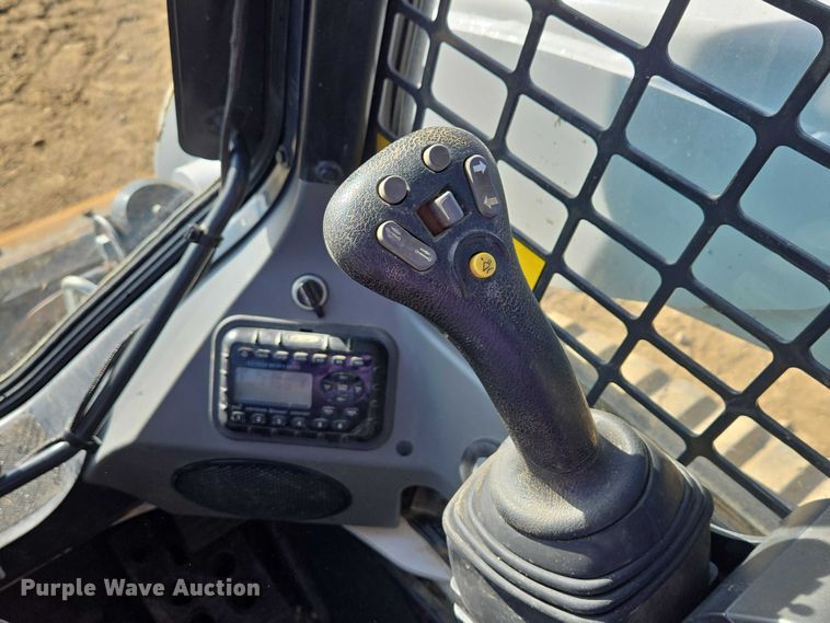 image for item EB1330 2024 Bobcat T770 tracked skid steer loader