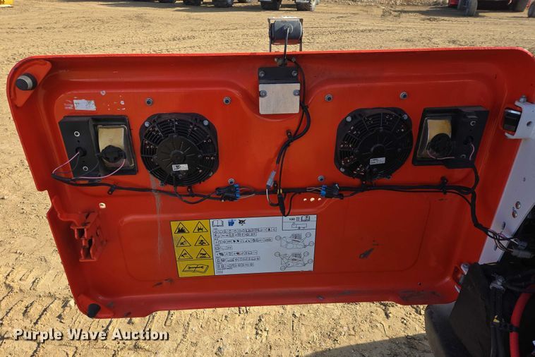 image for item EB1330 2024 Bobcat T770 tracked skid steer loader