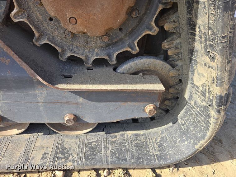 image for item EB1330 2024 Bobcat T770 tracked skid steer loader