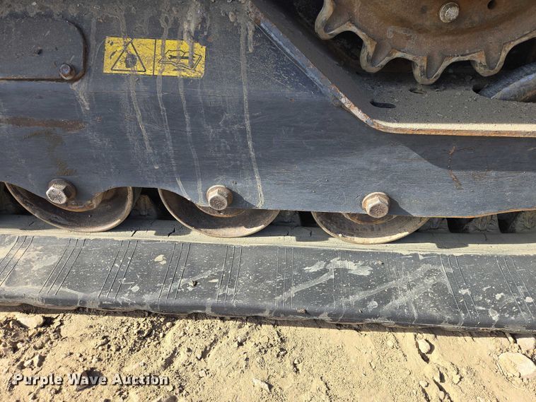 image for item EB1331 2024 Bobcat T770 tracked skid steer loader