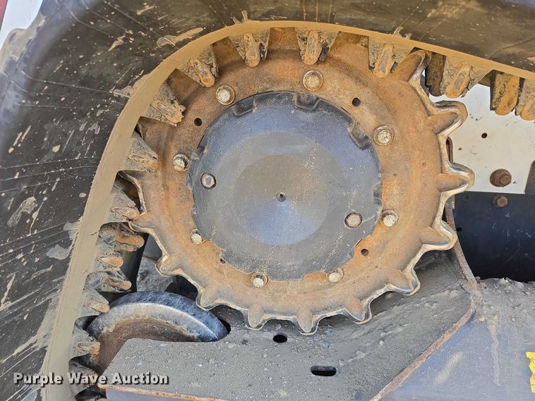 image for item EB1331 2024 Bobcat T770 tracked skid steer loader