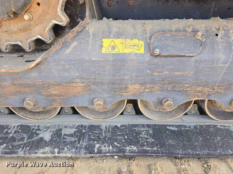 image for item EB1331 2024 Bobcat T770 tracked skid steer loader