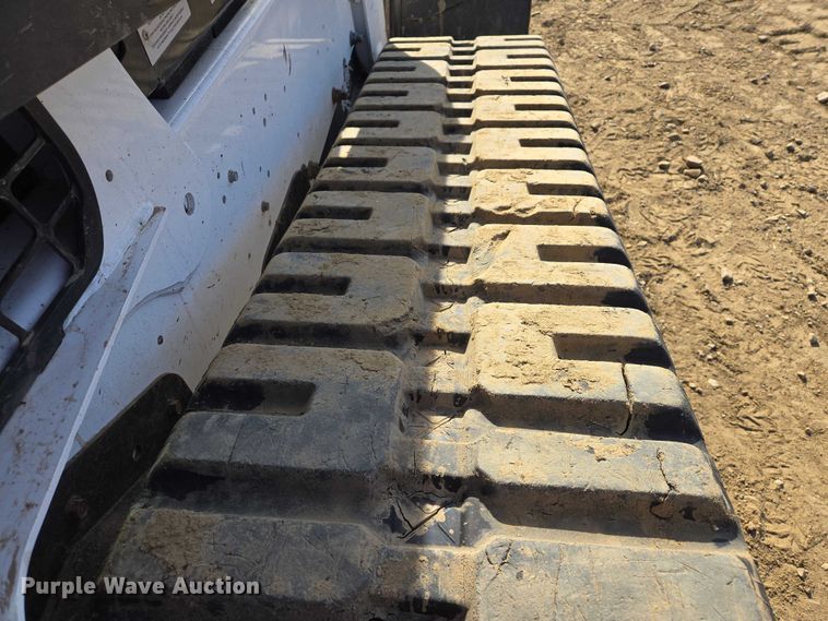 image for item EB1331 2024 Bobcat T770 tracked skid steer loader