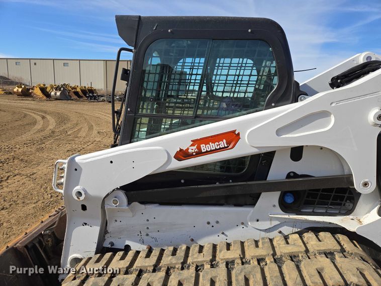 image for item EB1332 2024 Bobcat T770 tracked skid steer loader