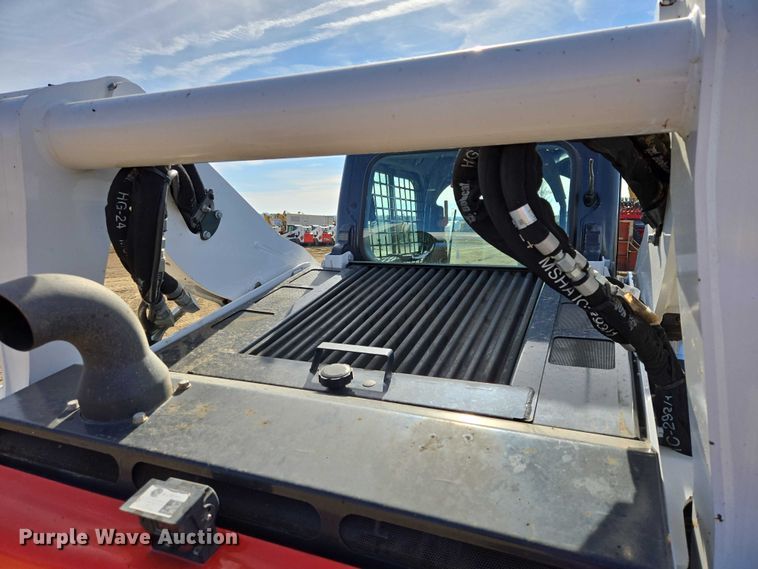 image for item EB1332 2024 Bobcat T770 tracked skid steer loader