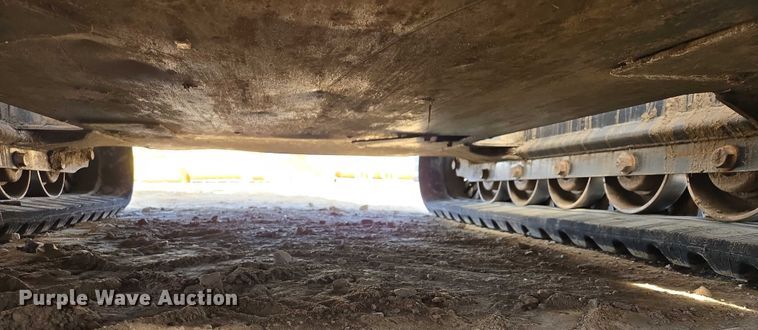 image for item EB1332 2024 Bobcat T770 tracked skid steer loader