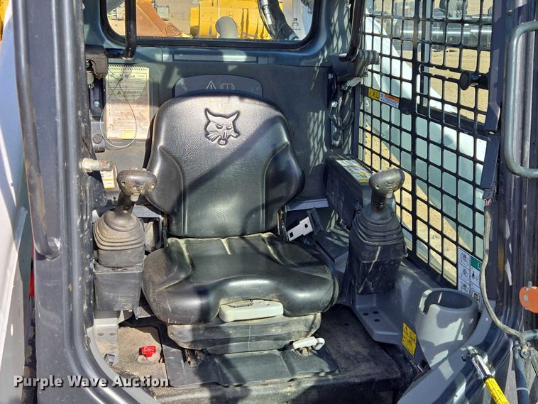 image for item EB1332 2024 Bobcat T770 tracked skid steer loader