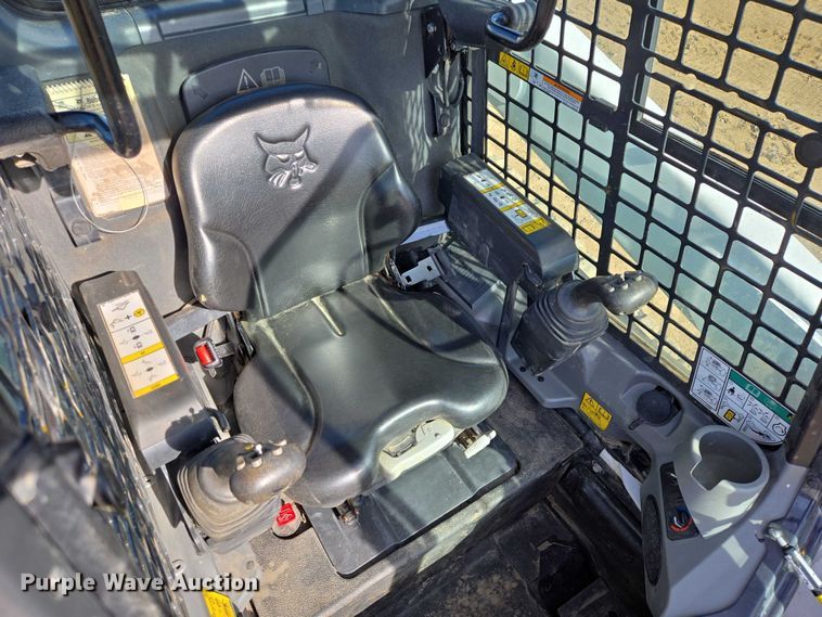 image for item EB1332 2024 Bobcat T770 tracked skid steer loader