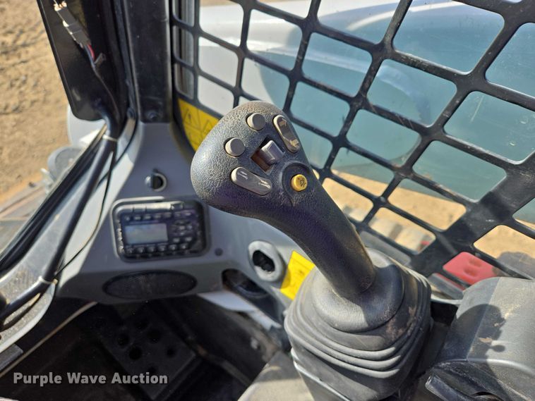 image for item EB1332 2024 Bobcat T770 tracked skid steer loader