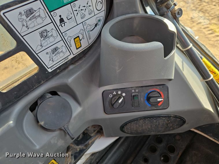 image for item EB1332 2024 Bobcat T770 tracked skid steer loader