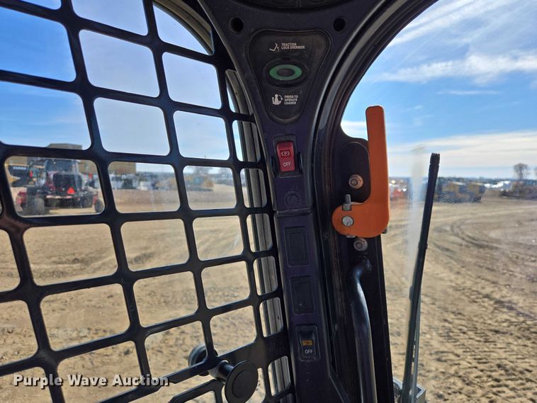 image for item EB1332 2024 Bobcat T770 tracked skid steer loader