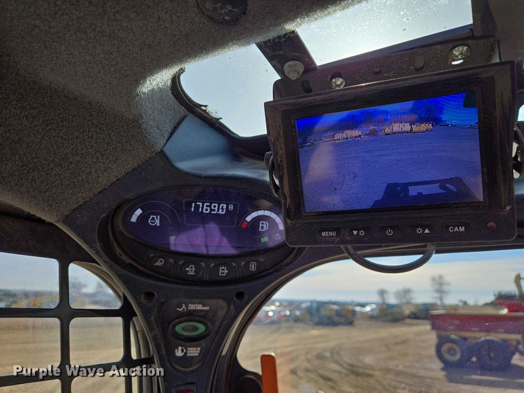 image for item EB1332 2024 Bobcat T770 tracked skid steer loader