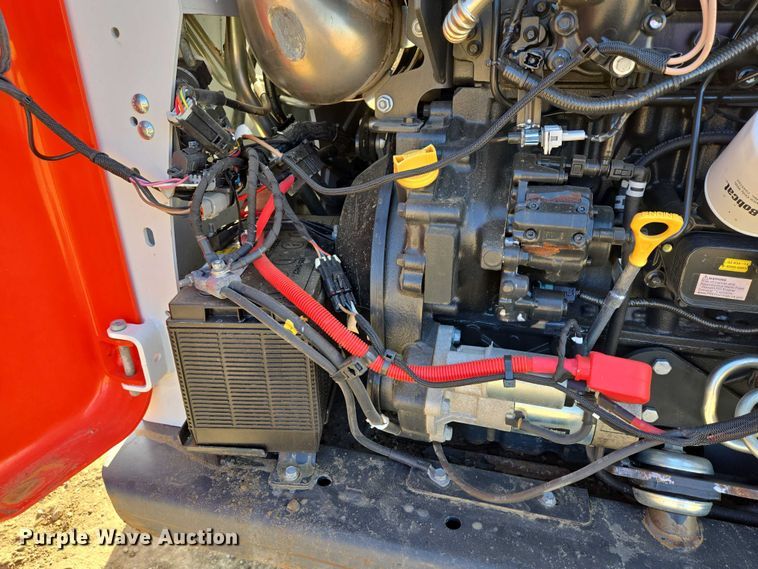 image for item EB1332 2024 Bobcat T770 tracked skid steer loader