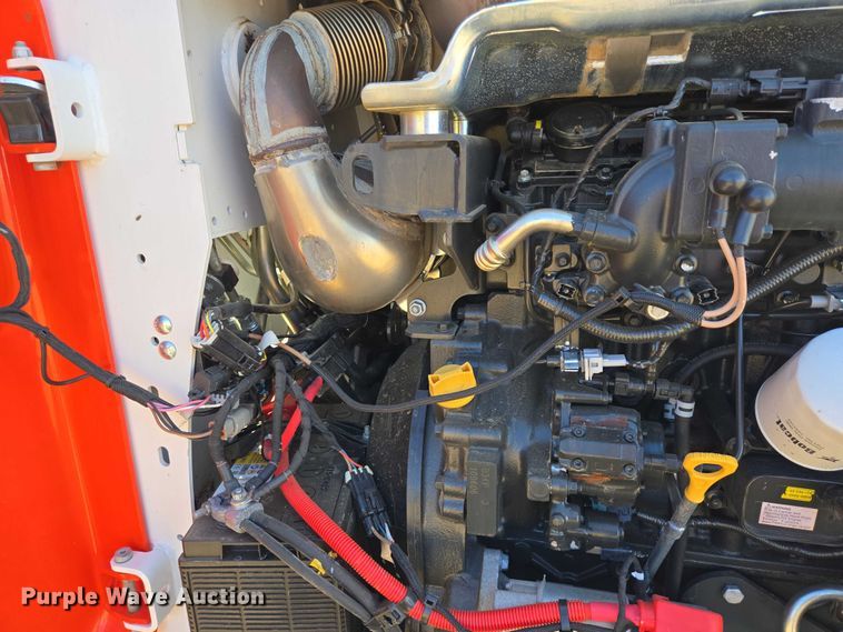 image for item EB1332 2024 Bobcat T770 tracked skid steer loader