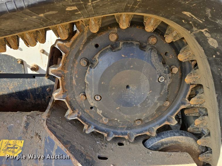 image for item EB1332 2024 Bobcat T770 tracked skid steer loader