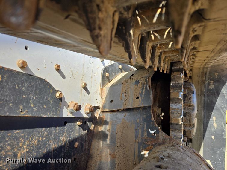 image for item EB1332 2024 Bobcat T770 tracked skid steer loader