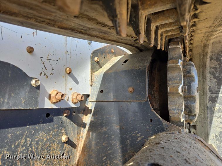 image for item EB1333 2024 Bobcat T770 tracked skid steer loader