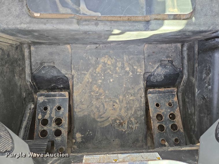 image for item EB1334 2024 Bobcat T770 tracked skid steer loader