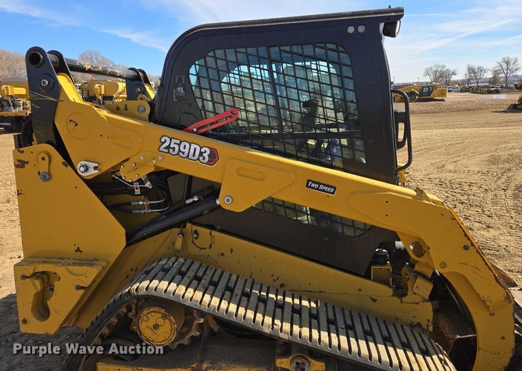 image for item EB1335 2022 Caterpillar 259D3 tracked skid steer loader