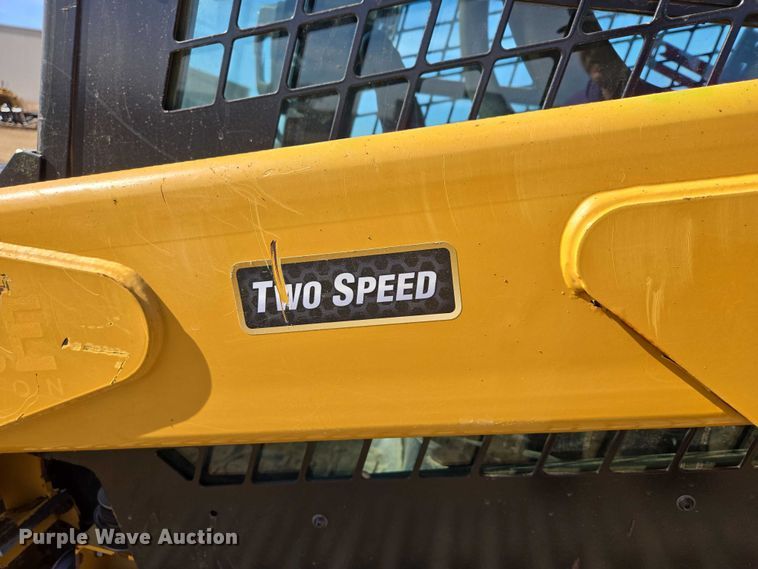 image for item EB1335 2022 Caterpillar 259D3 tracked skid steer loader