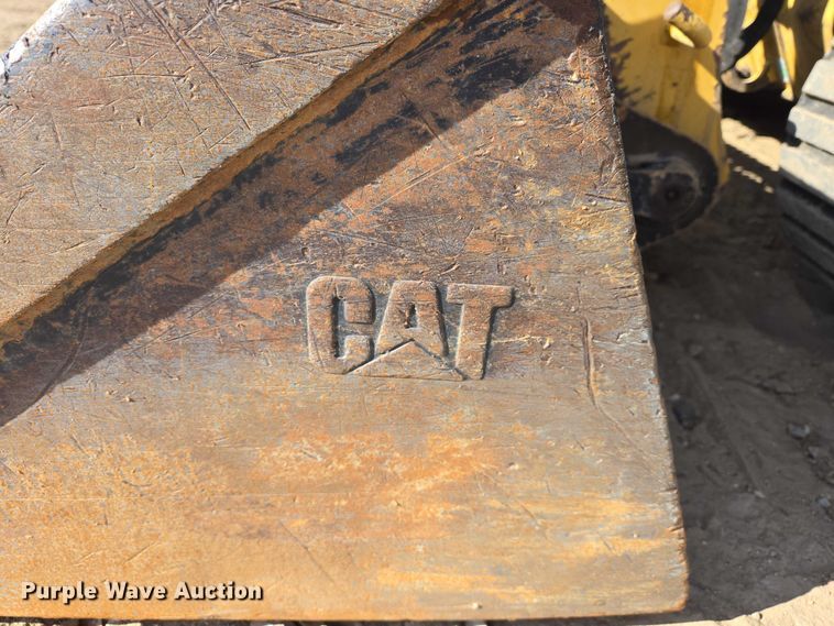 image for item EB1335 2022 Caterpillar 259D3 tracked skid steer loader