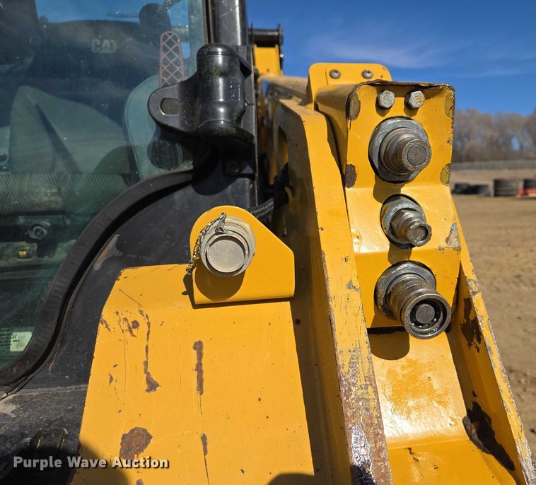 image for item EB1335 2022 Caterpillar 259D3 tracked skid steer loader