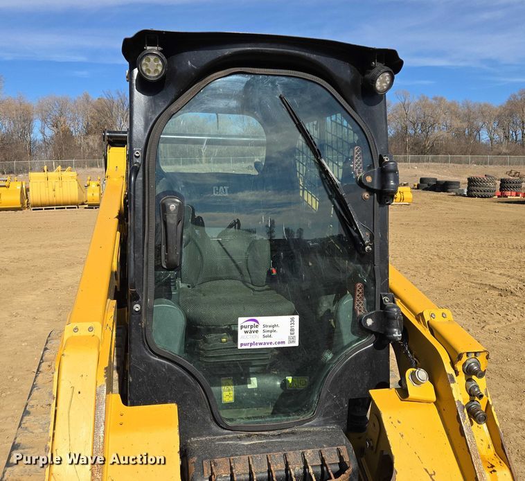 image for item EB1336 2022 Caterpillar 259D3 tracked skid steer loader