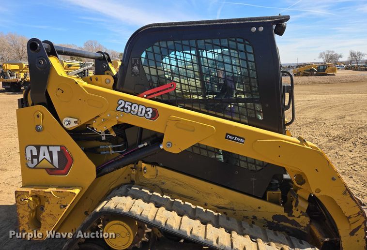 image for item EB1336 2022 Caterpillar 259D3 tracked skid steer loader
