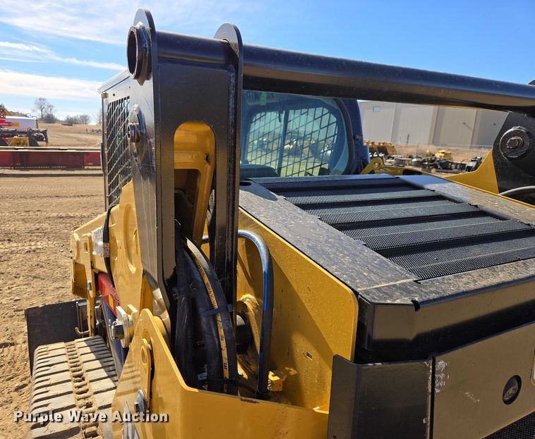 image for item EB1336 2022 Caterpillar 259D3 tracked skid steer loader