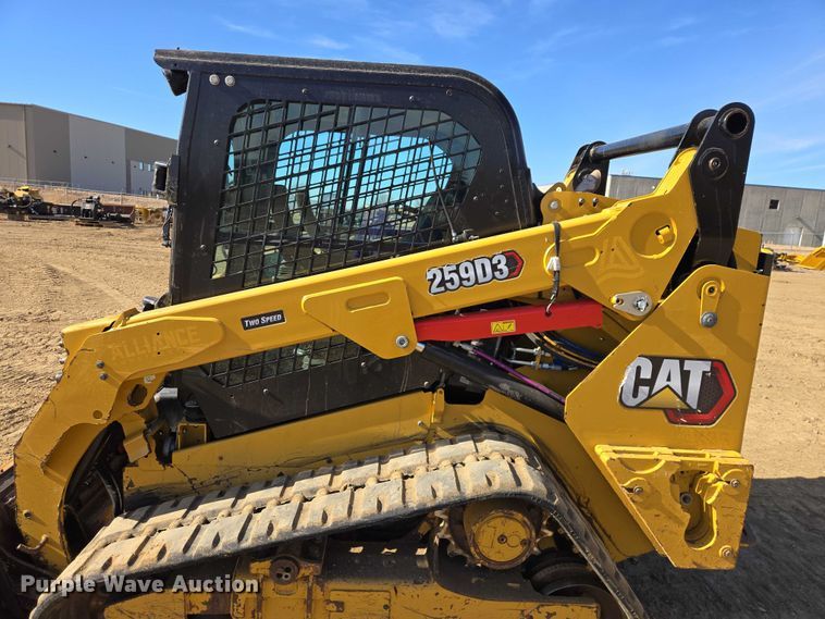 image for item EB1336 2022 Caterpillar 259D3 tracked skid steer loader