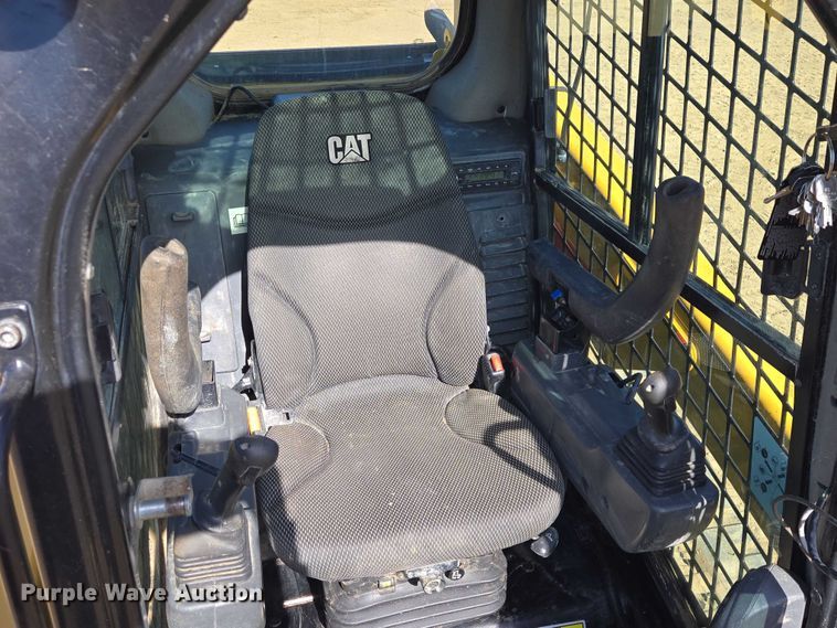 image for item EB1336 2022 Caterpillar 259D3 tracked skid steer loader
